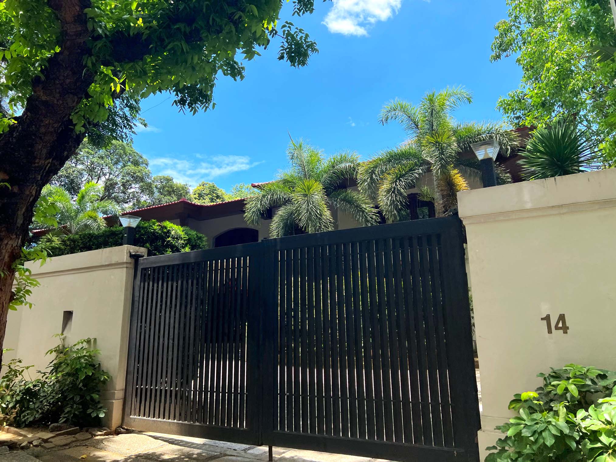 Forbes Park Mansions